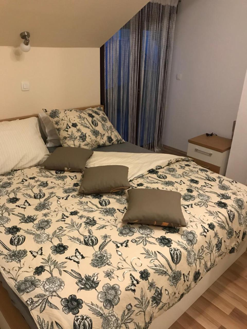 Apartman Mig Solin Exterior foto